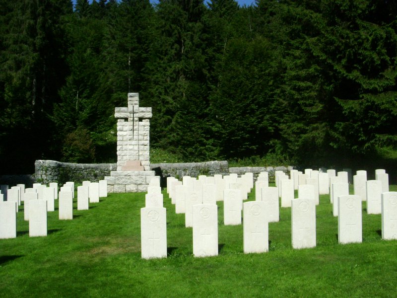 6 monte Corno cimitero (1)